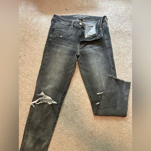 American Eagle high rise jegging crop size 8